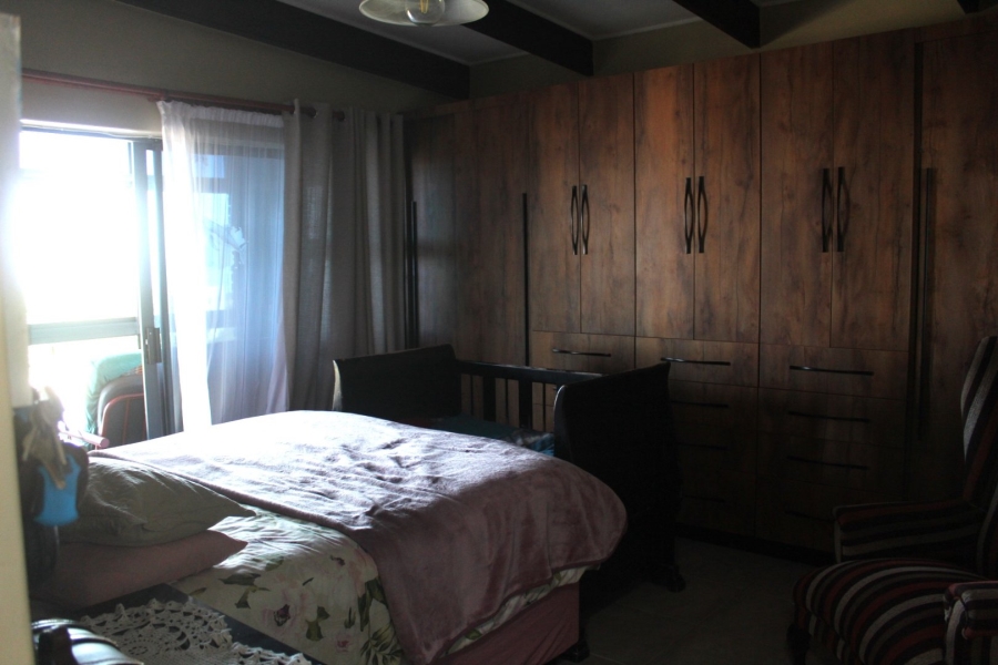 4 Bedroom Property for Sale in Dana Bay Western Cape